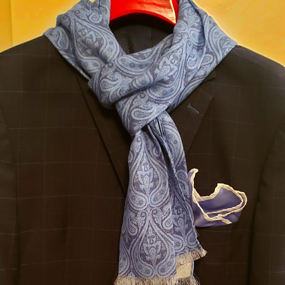 Jos. A. Bank men's scarf - Picture 4 of 12